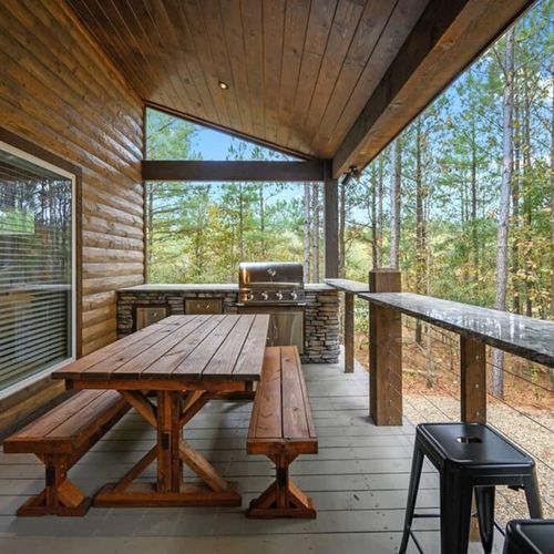Outdoor dining table and a gas grill!