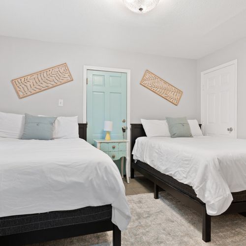 Spacious 3rd Bedroom with Two Queen Beds
