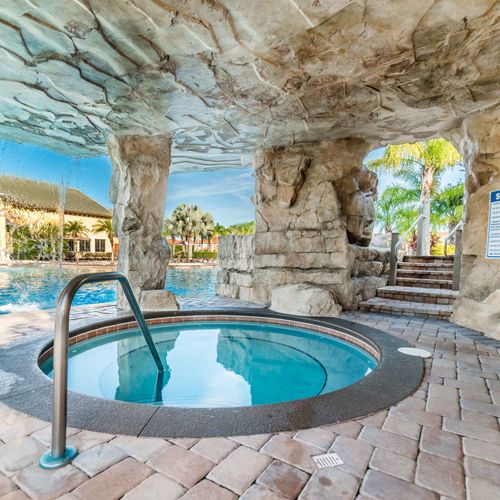 Paradise Palms Resort Hot Tub Inside Grotto