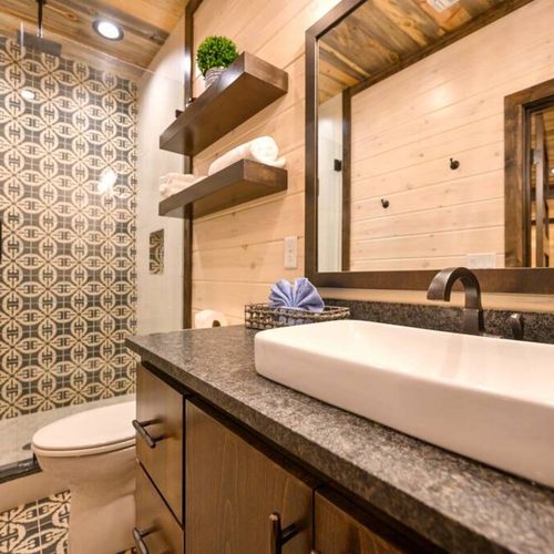 Attached bathroom!
