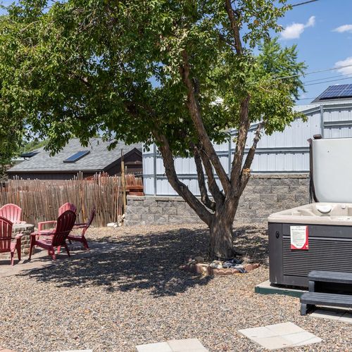 Crisp, clean layout with every outdoor detail perfectly placed for comfort.
