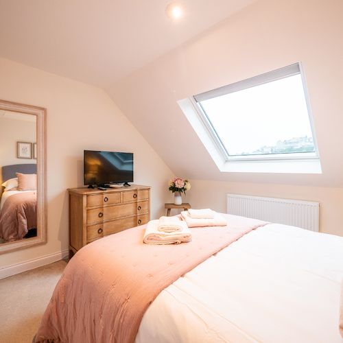 Ab853f9d c77f 4d8c 8ba4 c1cef2f2492d homerunner