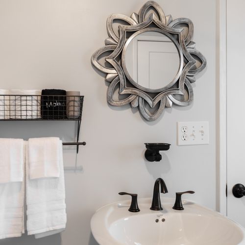 Quality towels, shampoo, conditioner, and soap are provided.