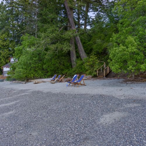 Heading back up the trail after a day in the sand and surf, you can easily hang up the beach chairs for tomorrow.