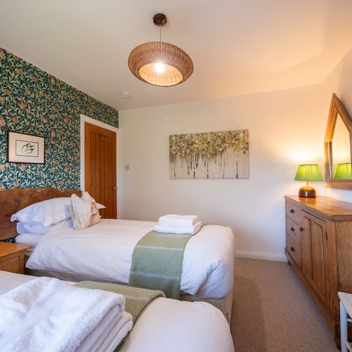 Acc40431 e6c1 4cd6 bd8a d47fdae9271c homerunner