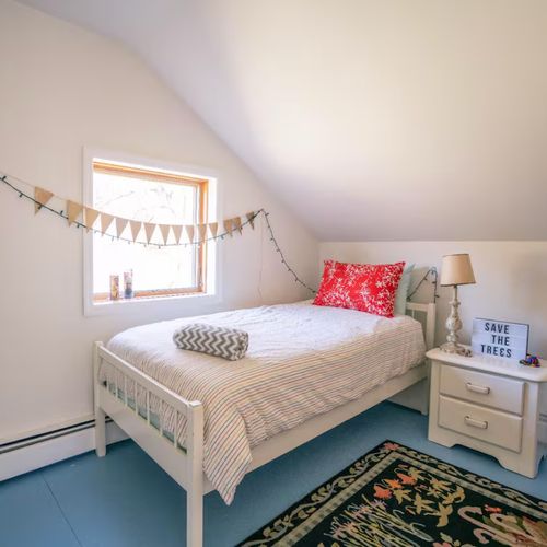 Small children's room with twin bed