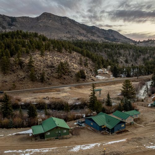 Wake up to mountain views and wide-open nature right outside your door!