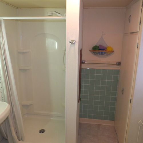Bathroom (main floor):  full bathroom on the main floor.