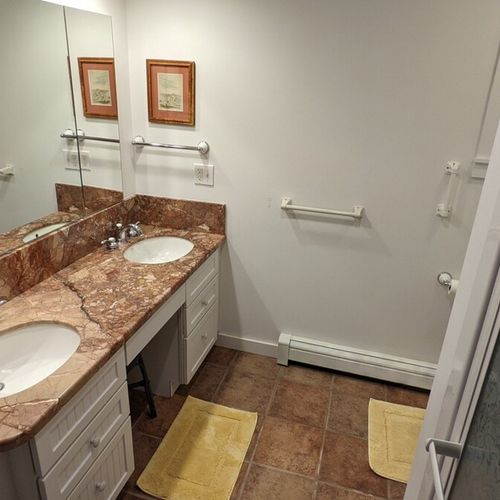 Bathroom #1 (first floor):  this is a full bathroom that is a private en-suite bathroom for bedroom #1.
