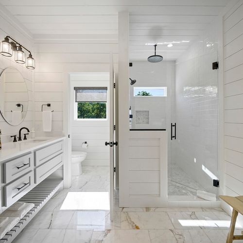 Private bathroom with huge walk-in shower!