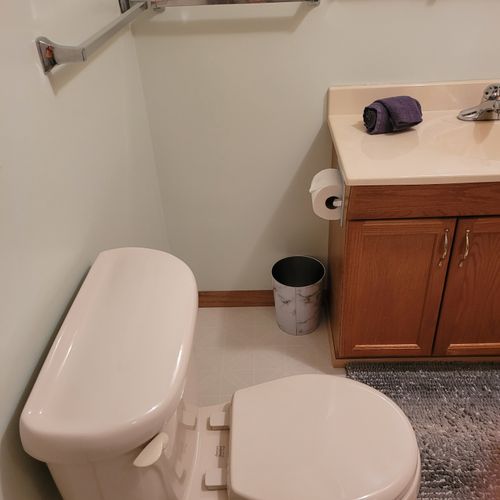BATHROOM #2:  Full bathroom on the second floor.