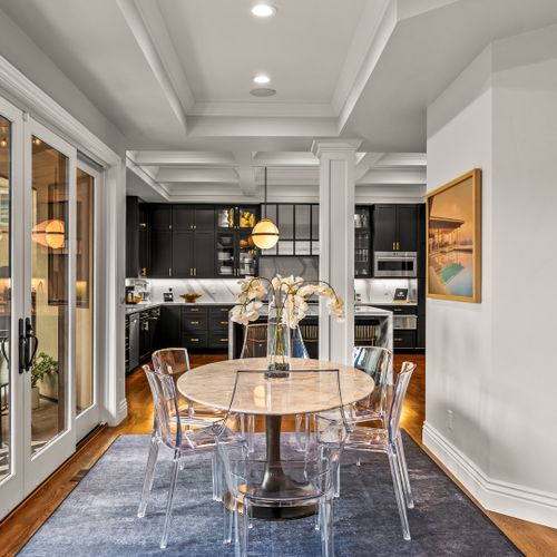 Float into your day—airy design, glassy finishes, and coffee-ready calm.
