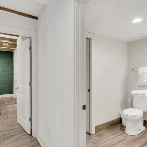 Full bathroom
