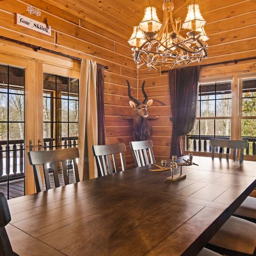 Dining area:  gorgeous dining area with seating for 8 adults.