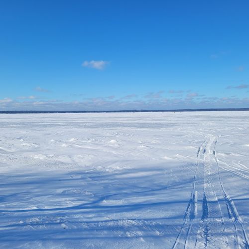 Exterior:  as shown, you can snowmobile out onto the lake if the ice is thick enough.