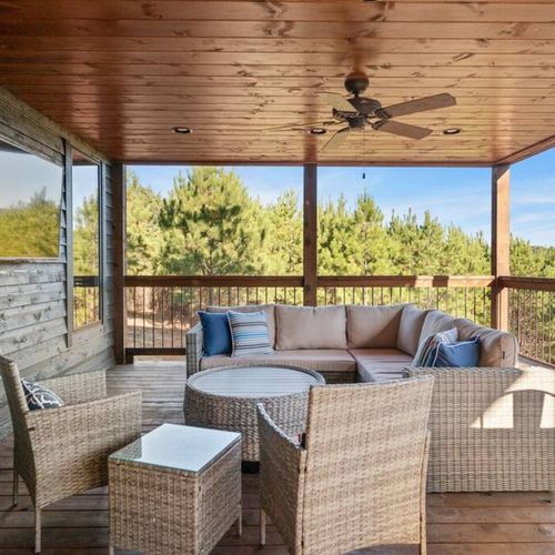 Main level brings you the covered patio.