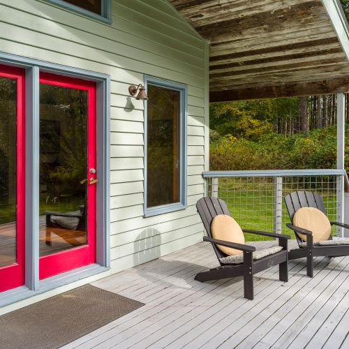 Easy outdoor seating off the living room