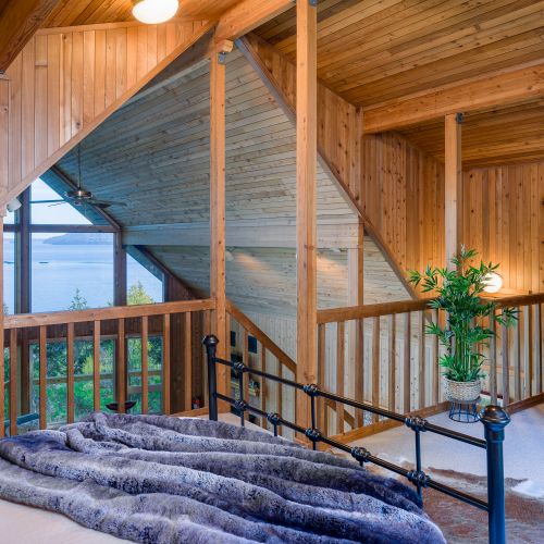 b780407a 2518 4c99 add2 eea34fad7331 homerunner