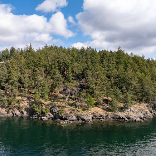 b78cb663 9640 4757 93d7 5f2c076519e8 homerunner