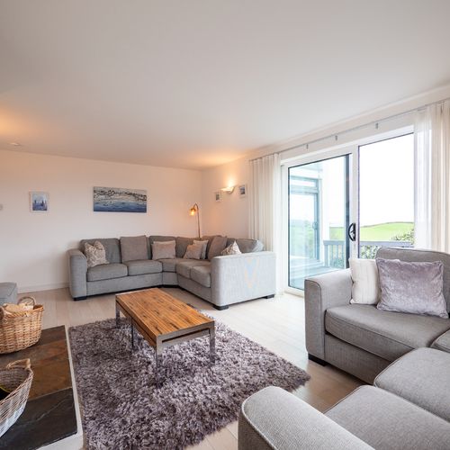 B7c9a84b 18bb 472a b34f f7e8d1adba8b homerunner