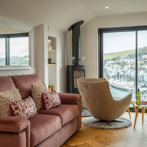 Trafalgar Cottage 85 B87923b9 1d5a 4ac2 96a7 3462277cb966 homerunner