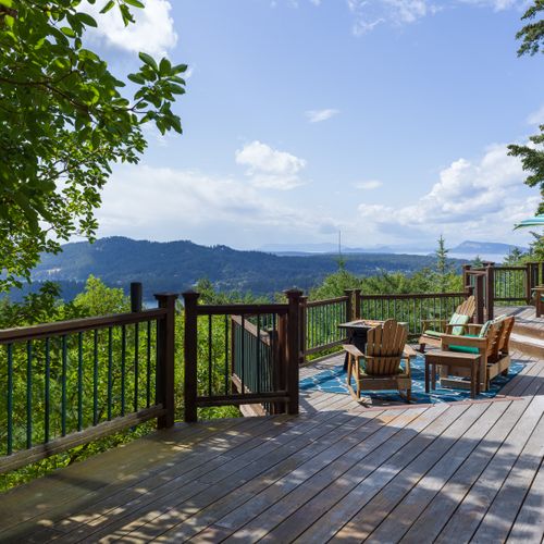 Amazing views and sunsets can be shared on the deck