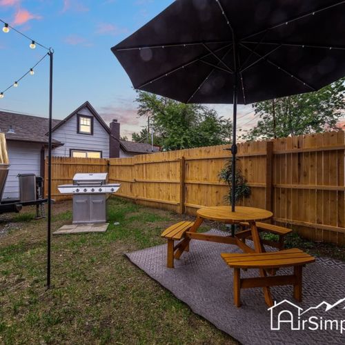Soak up the colorado sunshine and fresh air in the outdoor picnic area. Unwind and recharge in this serene and tranquil retreat.