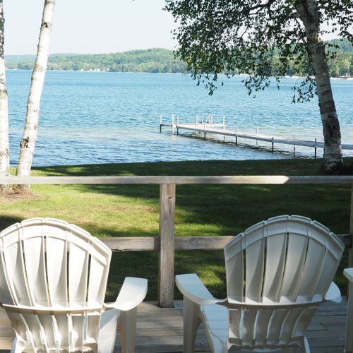 Exterior:  the large and gorgeous backyard deck that faces the lake