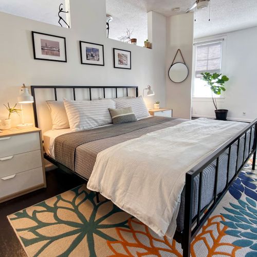 Stretch out & recharge in this spacious, comfortable bed.