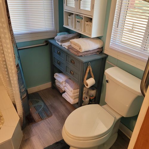 Bathroom:  the cabin has a very cute and recently-updated full bathroom
