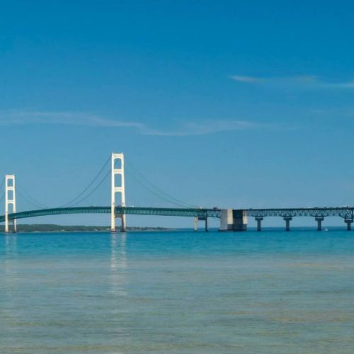 Area attractions:  mackinaw city is a great day trip. Views of the bridge, shopping downtown, and a great selection of eateries. Hop a ferry and explore mackinac island. Forts, fudge, and fun! Mackinawcity. Com and mackinacisland. Org