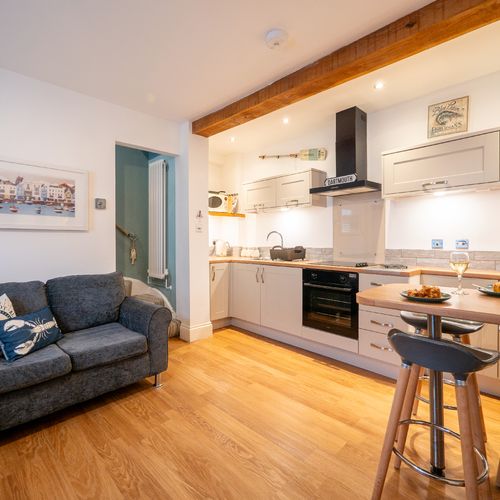 C17db7c9 c2b2 459d be87 59f029cf37ce homerunner