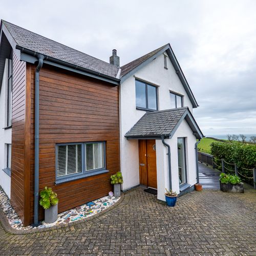 C20d9dd8 4fe1 4476 90a2 abb303d47f02 homerunner