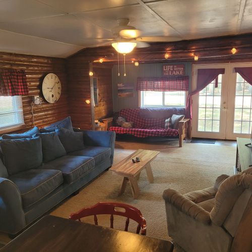 Overall:  the very comfy and cozy living room