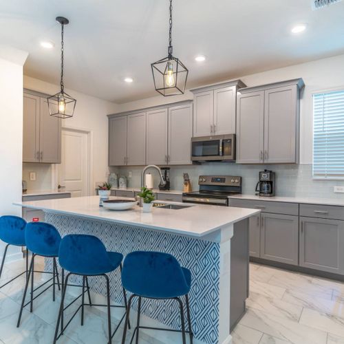 Breakfast Bar Seating for 4