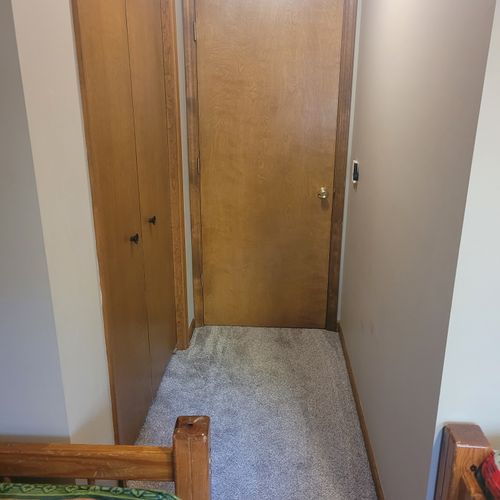 BEDROOM #4 (SECOND FLOOR):  Cute room with 2 twin beds, closet, dresser, and a lamp.