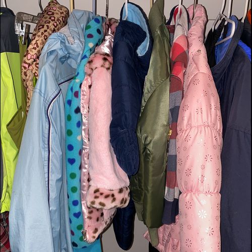 We have a variety of kids' snow gear available for you to use during your stay.