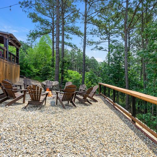 The fire pit out back is the perfect spot for s'mores!