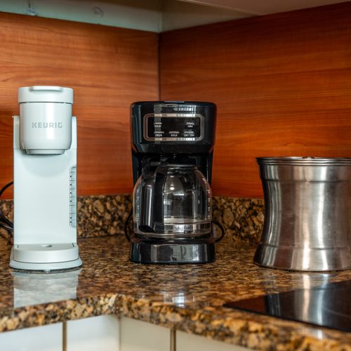 Start your day right! Choose between a fresh brewed pot or a quick Keurig cup with our versatile coffee station.