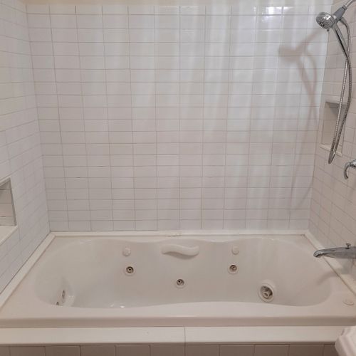 Bathroom #4 (second floor):  second full bathroom on the second floor, which features a jetted tub!