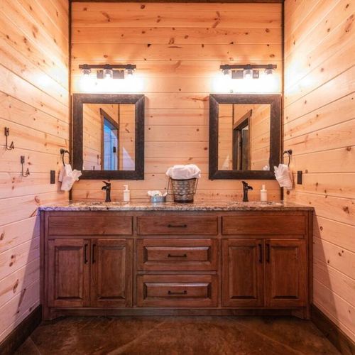 A double vanity and walk-in shower for King Bedroom 1