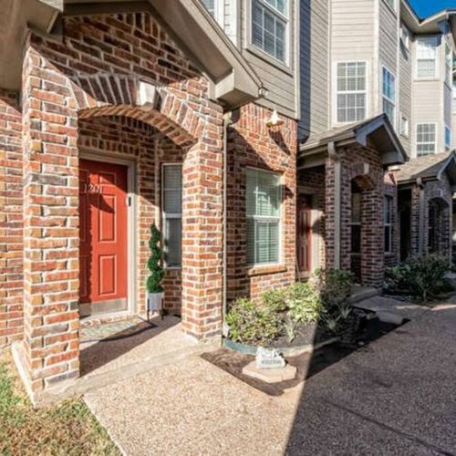 Exterior View of Condo