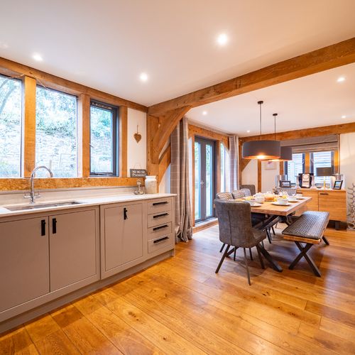 Open plan kitchen diner