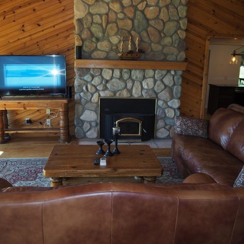 Overall:  overview of the beautiful living room