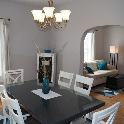 Dining room:  sailor's delight features a large and lovely dining room with a dining table and chairs for 6 adults.