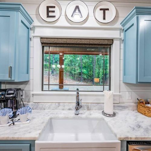 The sink offers views to the outdoors!