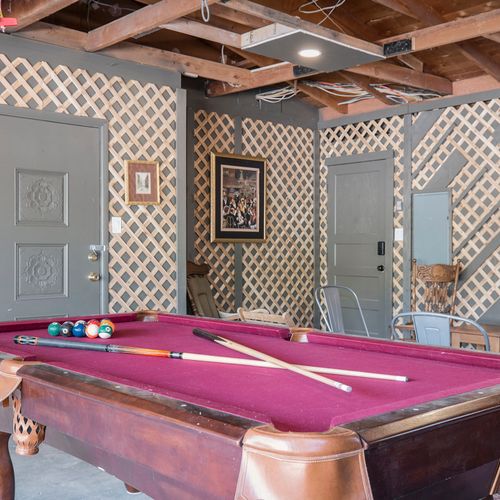 Get ready for a blast! The lounge boasts a vibrant pool table, perfect for entertaining friends and sparking some friendly rivalry!