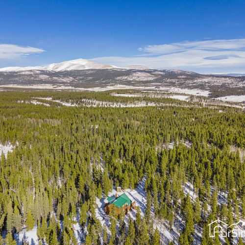The ultimate mountain getaway awaits on this sprawling 20-acre property. We can't wait to host your next visit!