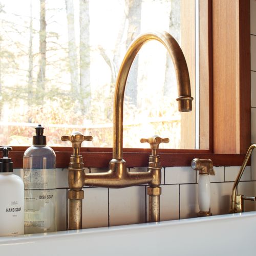 Bronze fixtures throughout the kitchen