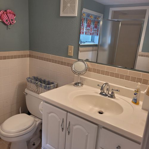 Bathroom #5 (beach house, main floor):   full bathroom at the beach house.